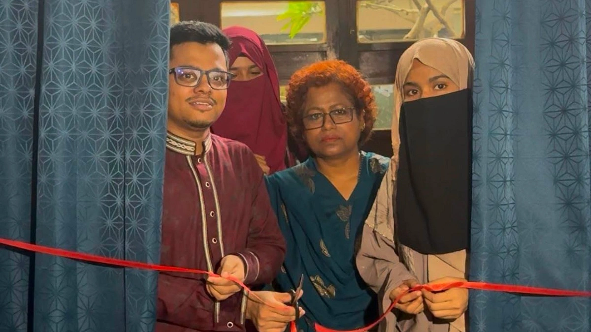 ঢাবিতে ক্যাফেটেরিয়ায় ‘ফিমেল জোন’ স্থাপন