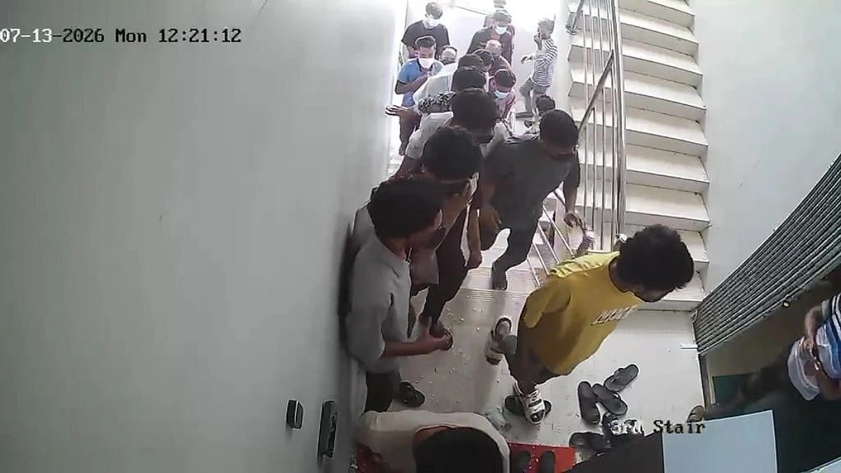 ঘটনার পর থেকে ইন্টারনেট ব্যবসায়ীদের মধ্যে আতঙ্ক ছড়িয়ে পড়েছে