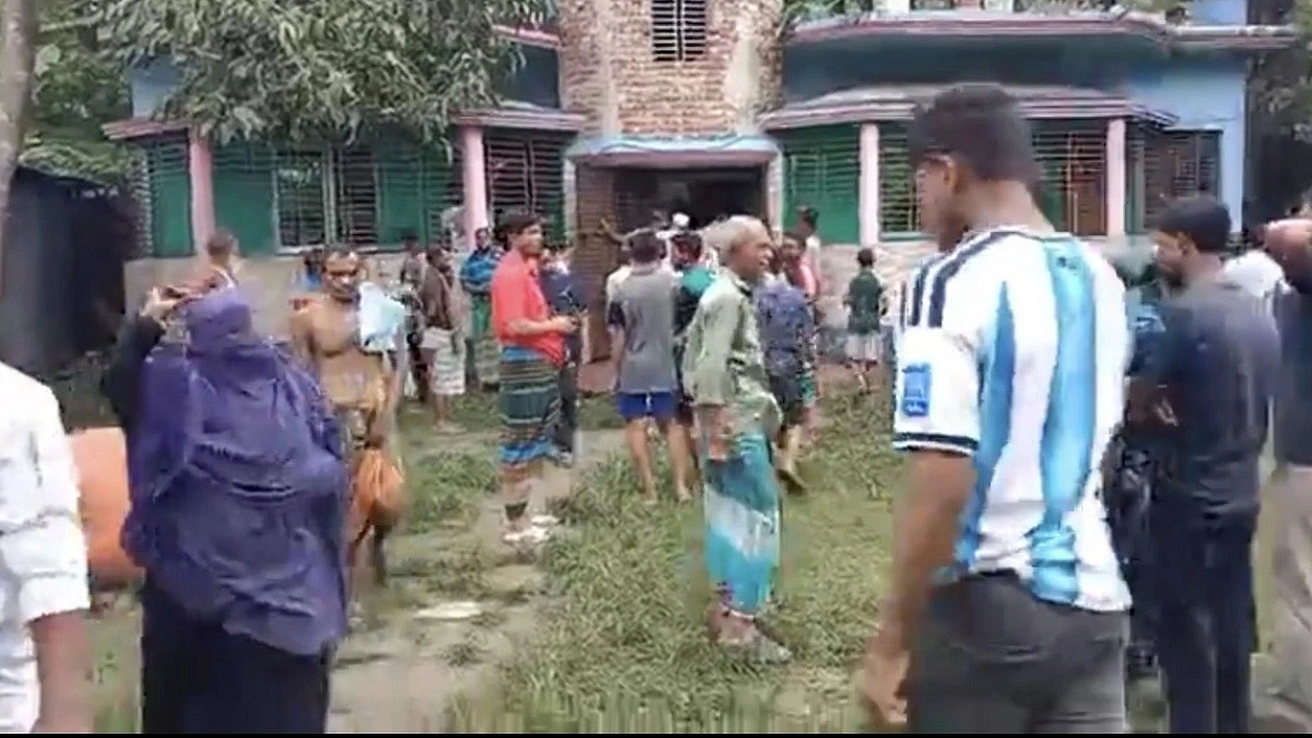 মাধবদীতে ডাকাতির সময় গৃহকর্তাকে কুপিয়ে হত্যা, আহত ১