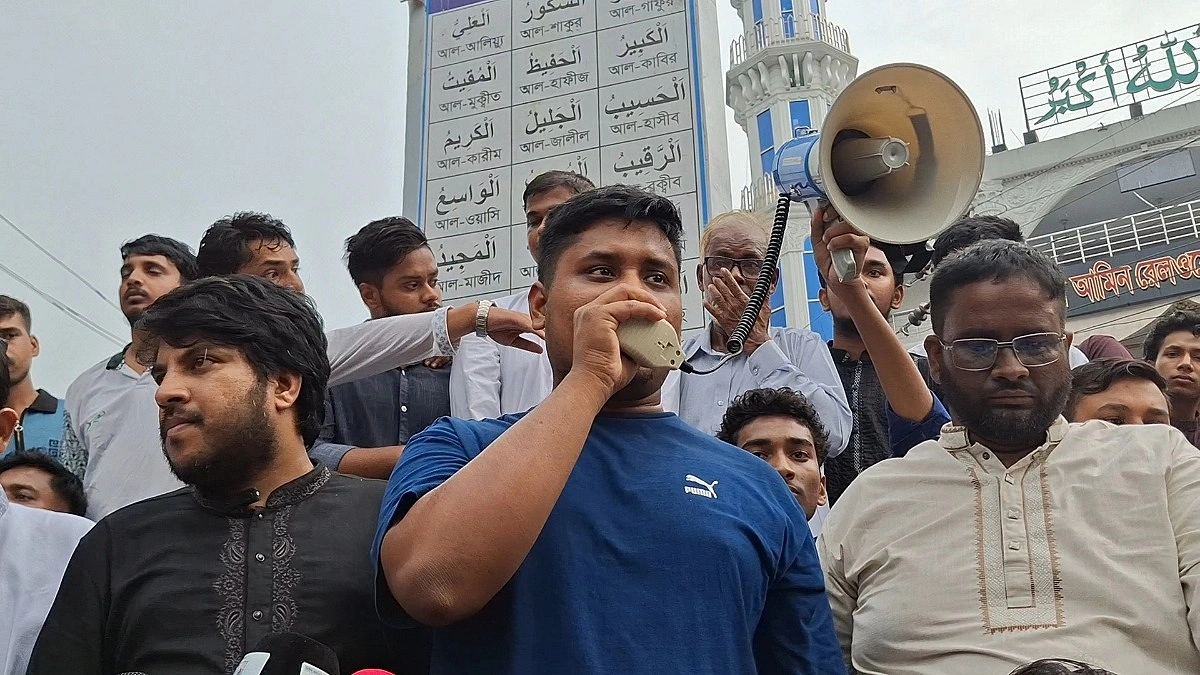 গণভোটের দাবি থেকে সরকার সরে আসায় জনগণ হতাশ