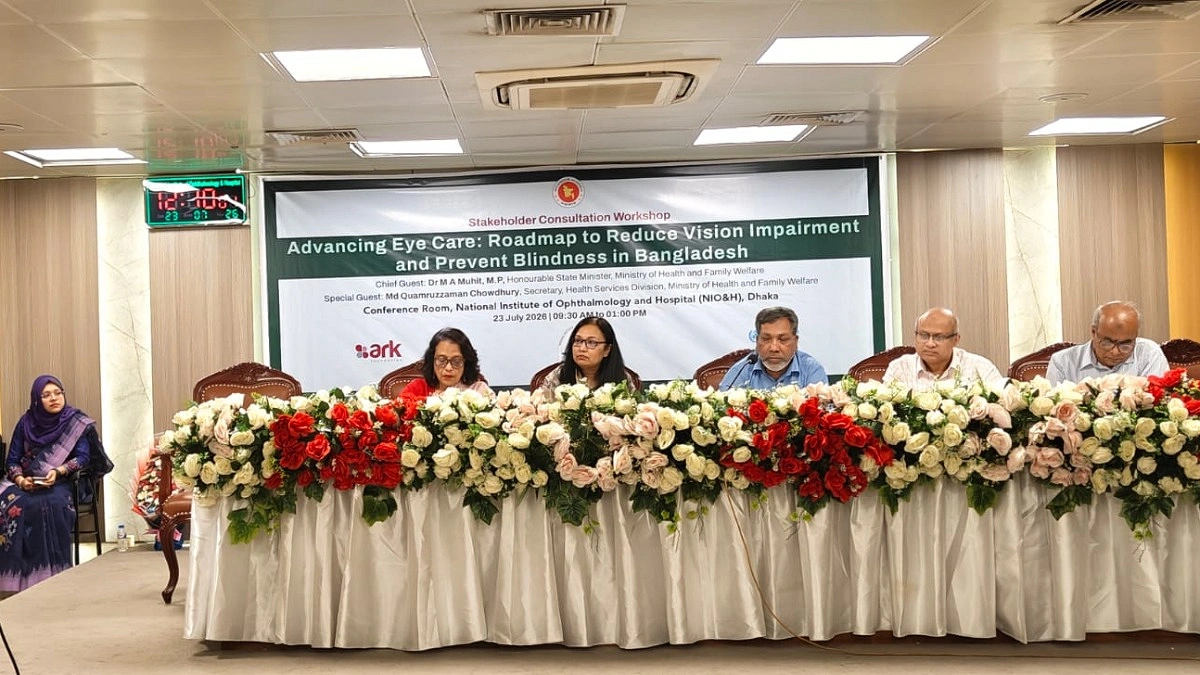 সাংবাদিক ডাকা হয়েছিল ১১টায়, প্রতিমন্ত্রী চলে গেছেন পৌনে ১১টায়