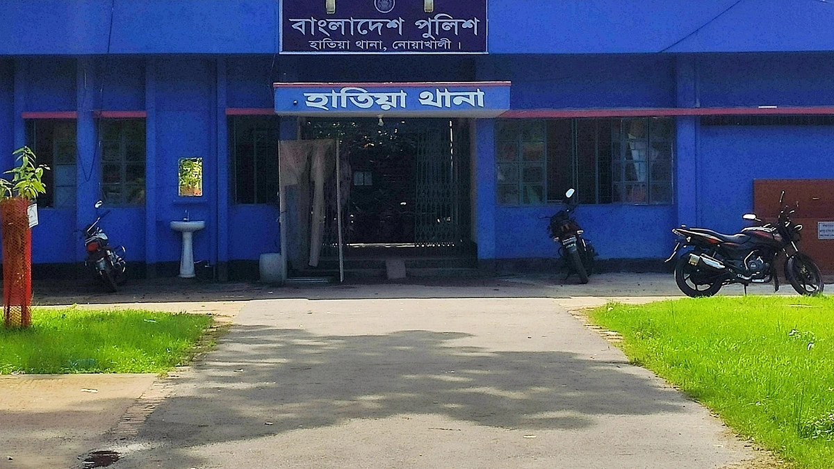 জোয়ারের পানিতে ভেসে গিয়ে শিশুর মৃত্যু