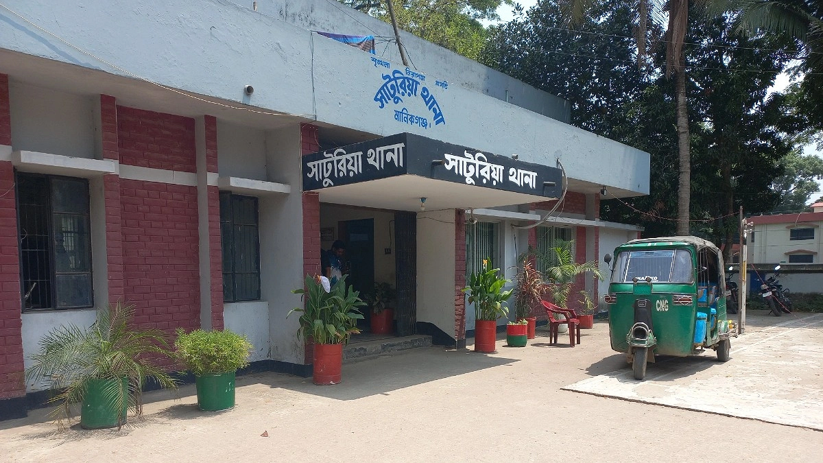 সাটুরিয়ায় গৃহবধূর ‘রহস্যজনক’ মৃত্যু, আটক স্বামী
