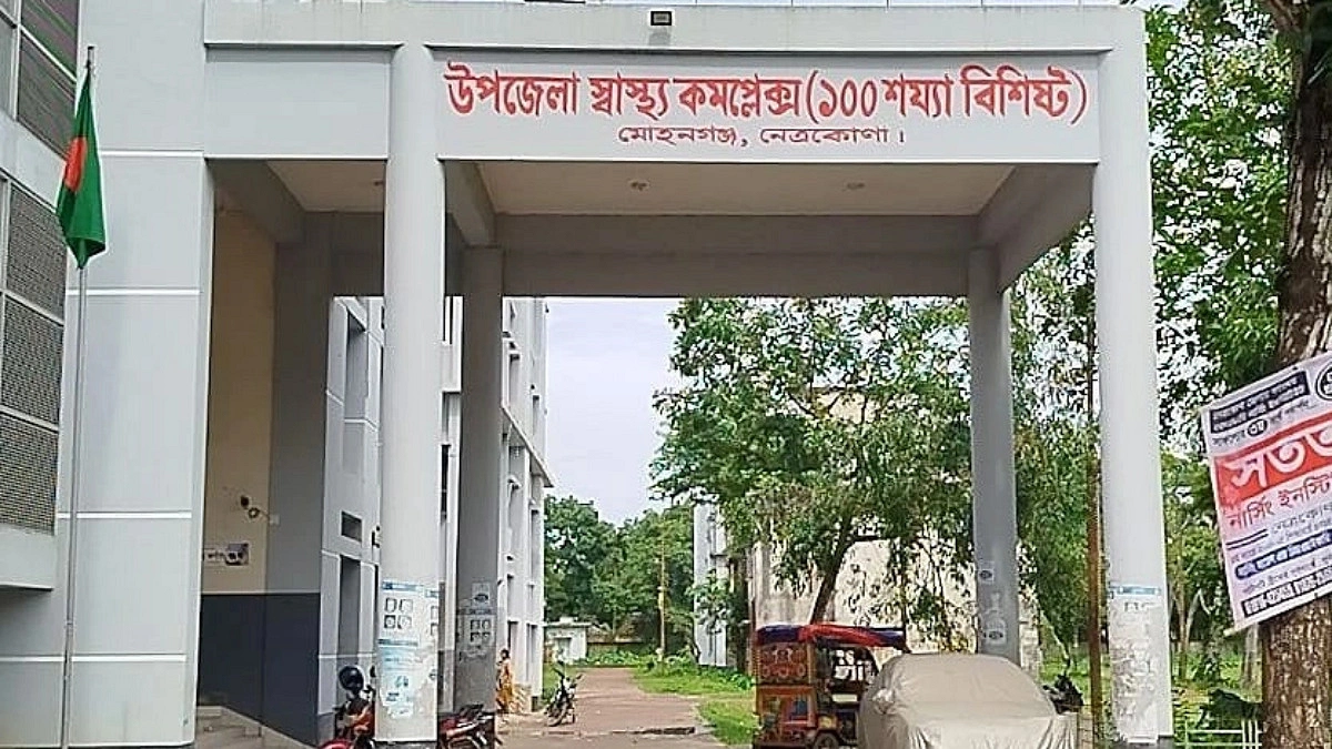 পেয়ারা পাড়তে গিয়ে বিদ্যুৎস্পৃষ্টে যুবকের মৃত্যু